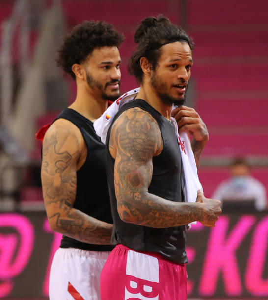 这对凯恩这 这对凯恩这