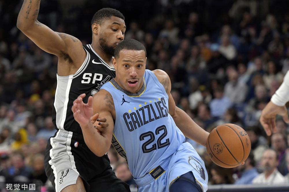 还站在门外 还站在门外