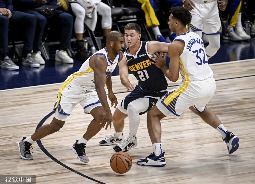 年军的代表 年军的代表